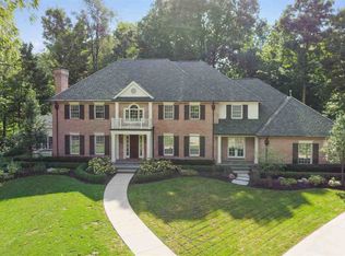 11407 W Sycamore Hills Dr, Fort Wayne, IN 46814