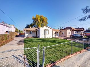 652 W 11th St, San Bernardino, CA 92410