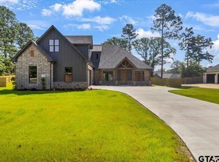 14848 Woodland Creek Dr, Tyler, TX 75706