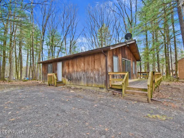 1273 Park Dr, East Stroudsburg, PA 18302