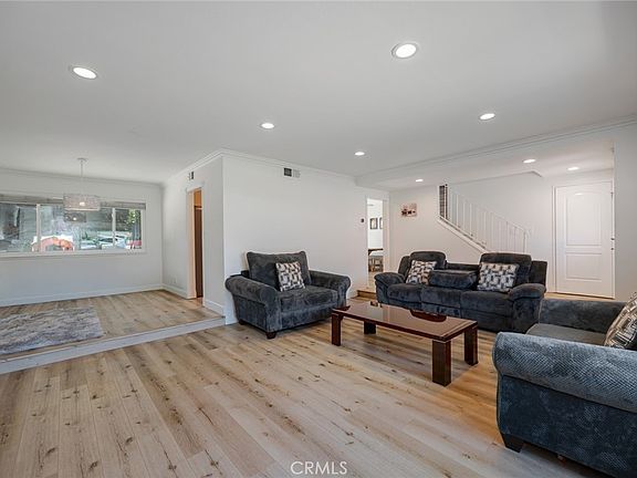 5th image of 135 Lupe Ave