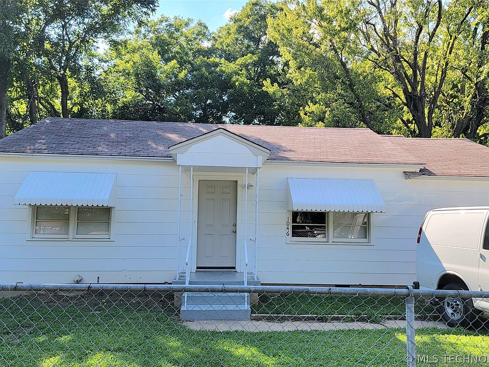 1st image of 1046 N College Ave
