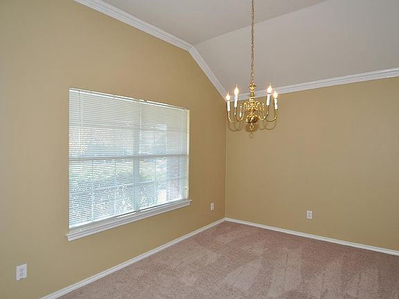 5th image of 7123 Garnet Hill Ln