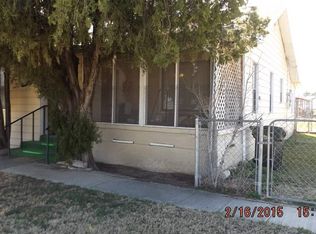 303 N 8th St, Carlsbad, NM 88220