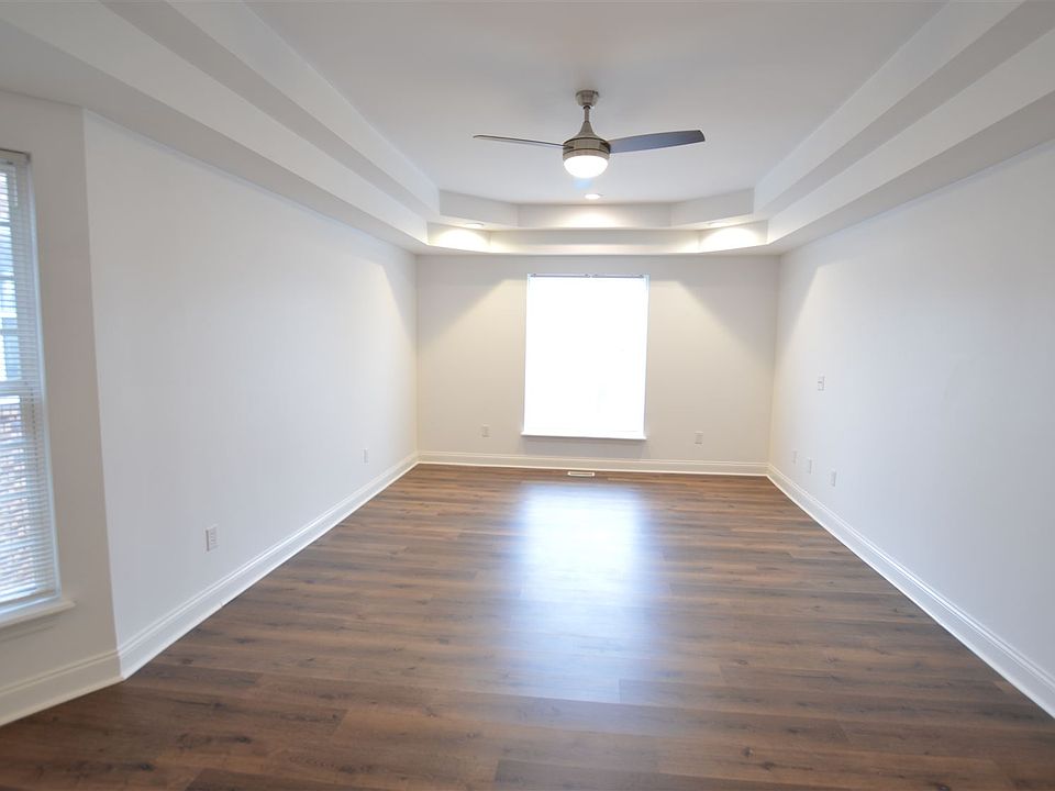 1st image of 2120 Broadway St #11661634