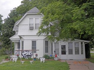 339 N 2nd St, Osborne, KS 67473