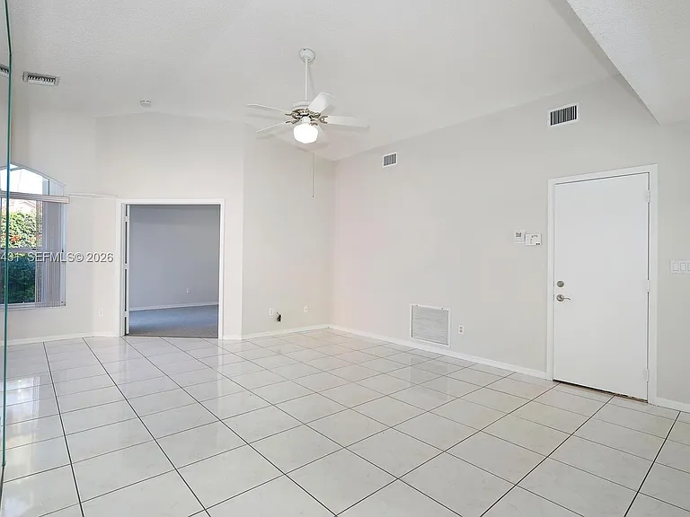 12357 SW 144th Ter — Photo 9