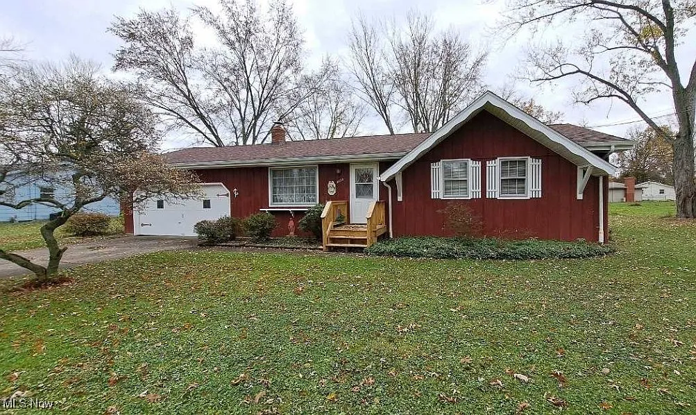 4735 New Rd photo 1