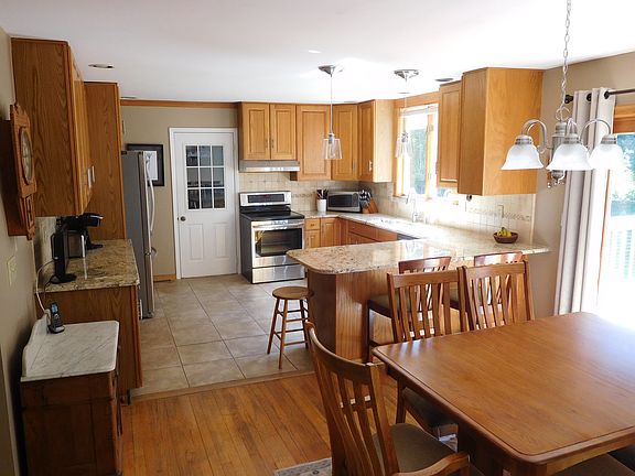 5th image of 3 Winding Ln