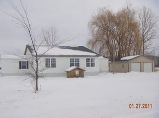 7680 N Wheeler Rd, Wheeler, MI 48662