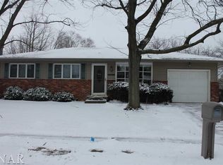 1823 Jacobssen Dr, Normal, IL 61761