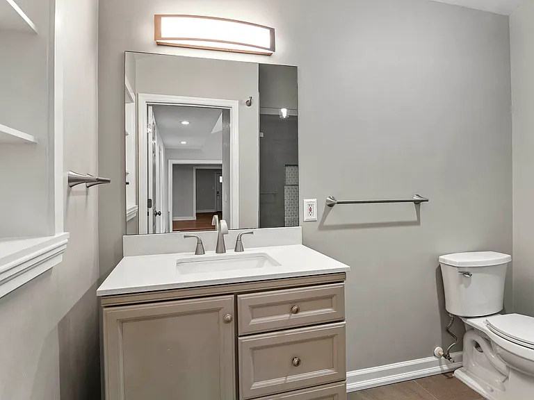 1781 Bryan Ave — Photo 12