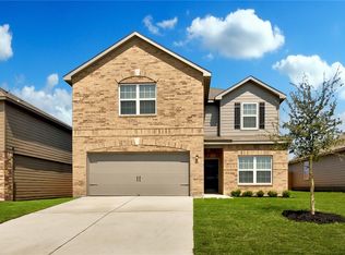 105 Fairfax Ln, Jarrell, TX 76537