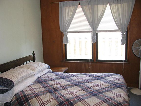 5th image of 416 Revilo Blvd