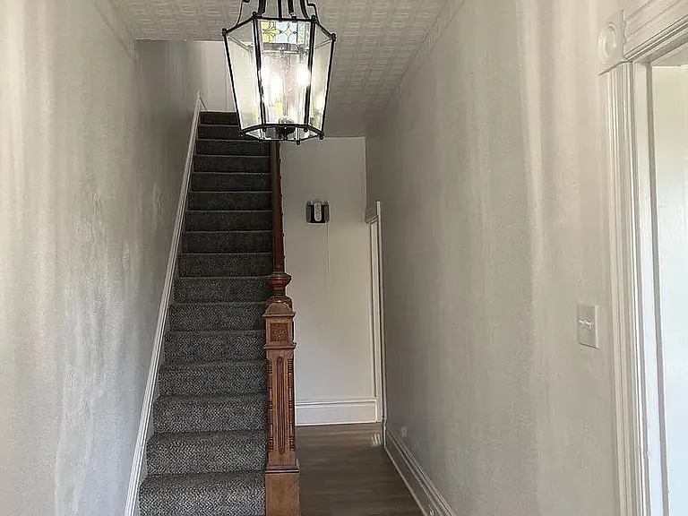 2206 Mount Troy Rd — Photo 2