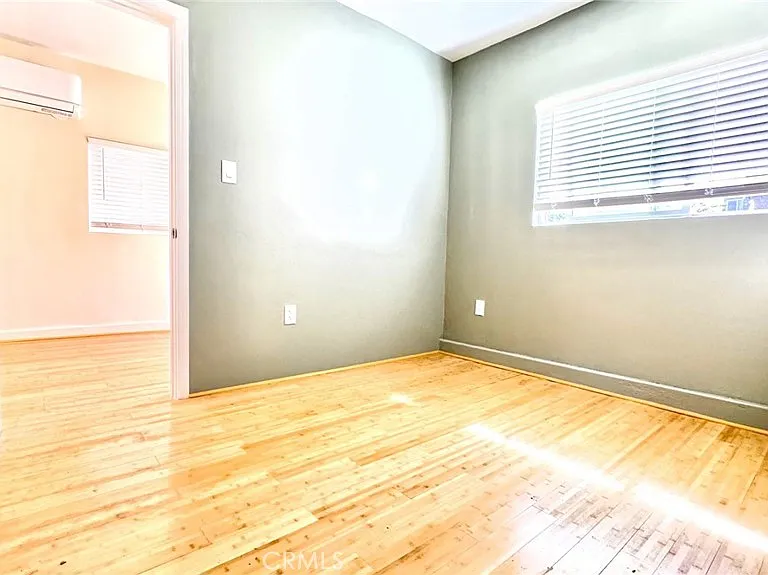 3117 Newton St — Photo 10