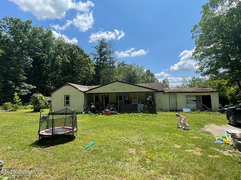 2nd image of 33 Turner Park Road