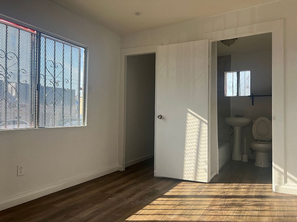 2nd image of 8804 Beach St #8804