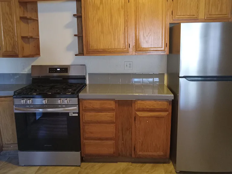 2918 Alamosa Dr — Photo 9