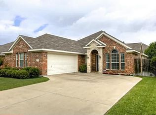 4708 Pine Ridge Ln, Fort Worth, TX 76123