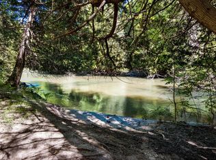 0 Betsie River Ct, Benzonia, MI 49616