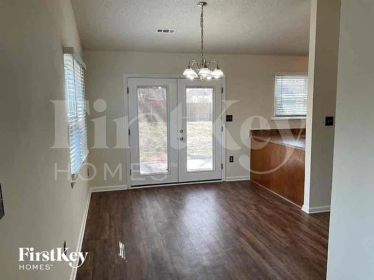 7938 Lindfield Ct — Photo 5