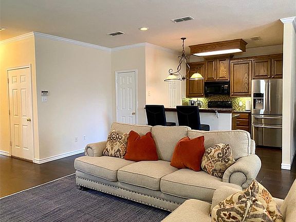 5th image of 5858 Pecan Chase