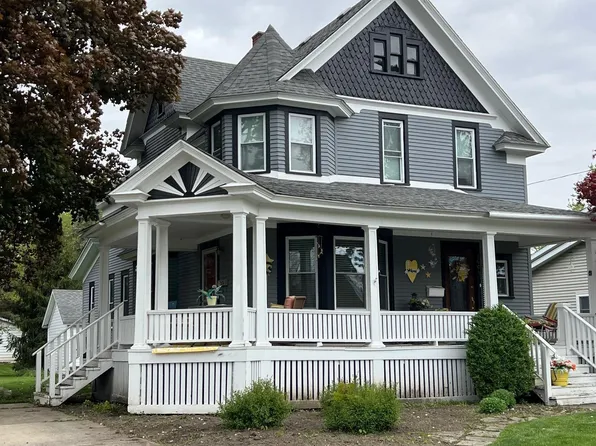 160 S Franklin St, Frankenmuth, MI 48734