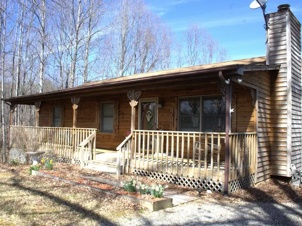 2579 Quarles Rd, Thaxton, VA 24174