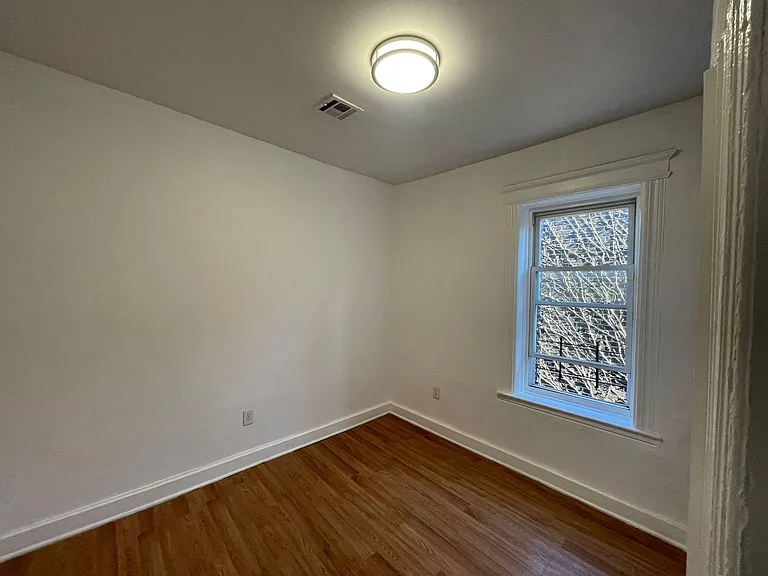 38 Randolph Ave #L — Photo 8