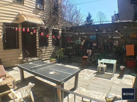 Rented by Bond New York | media 18