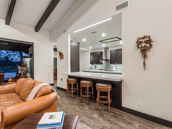 5th image of 5851 E Sanna St