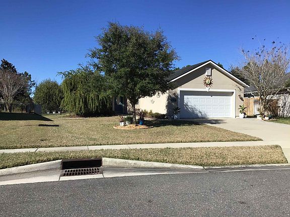 2nd image of 292 N Twin Maple Rd