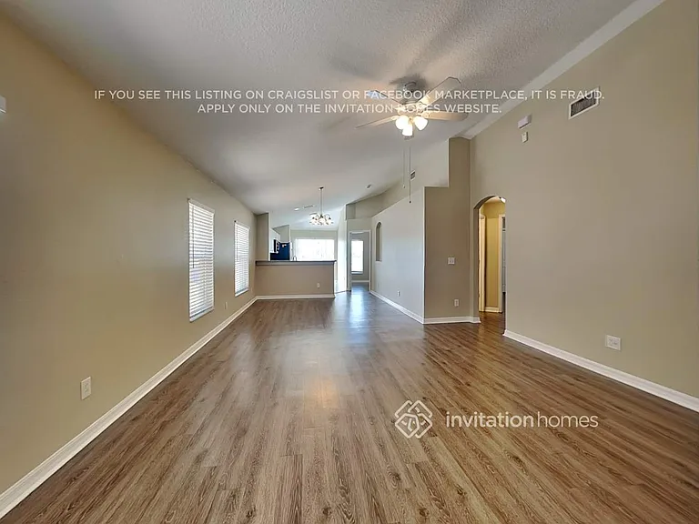 10618 Lakeside Vista Dr — Photo 3