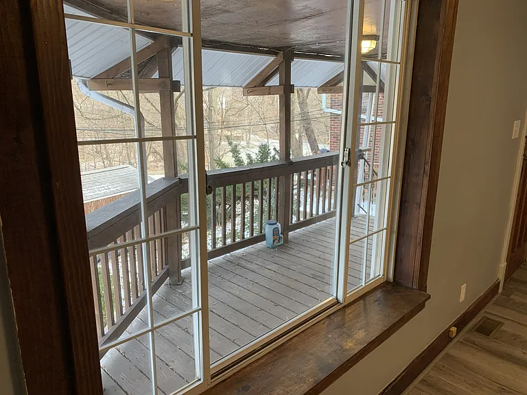 215 Rockwood Ave — Photo 13