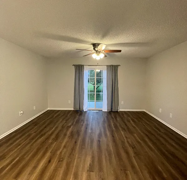 1697 Ridgebury Dr — Photo 5