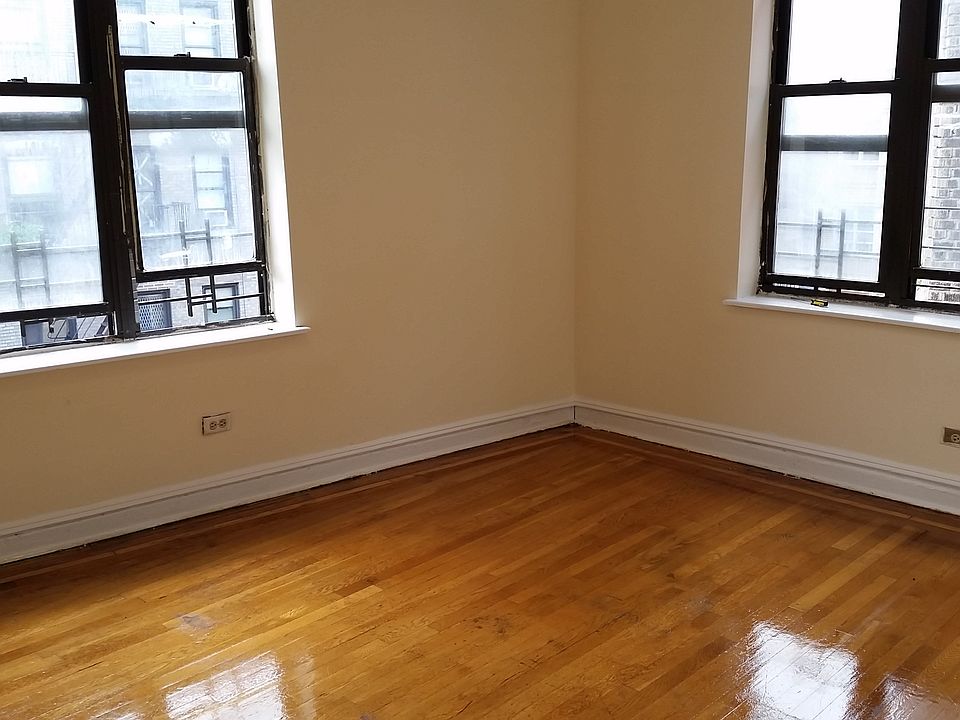 1st image of 2737 Webb Ave APT 5B