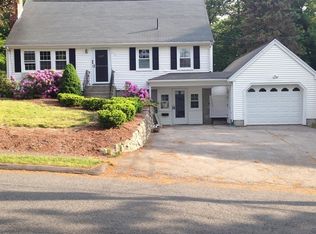 32 Damon Rd #32, Needham Heights, MA 02494