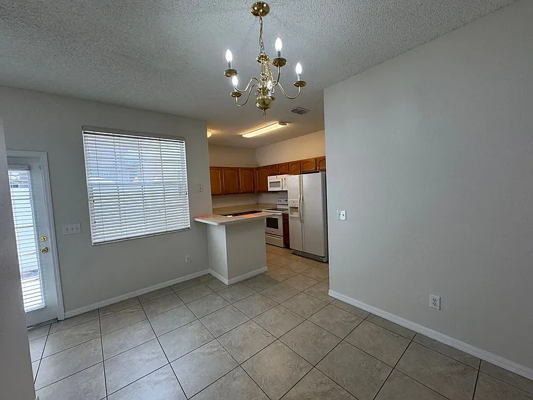 3548 Peppervine Dr — Photo 16