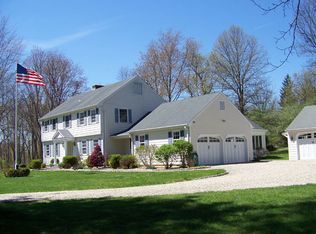 26 Friendlee Ln, Wilton, CT 06897