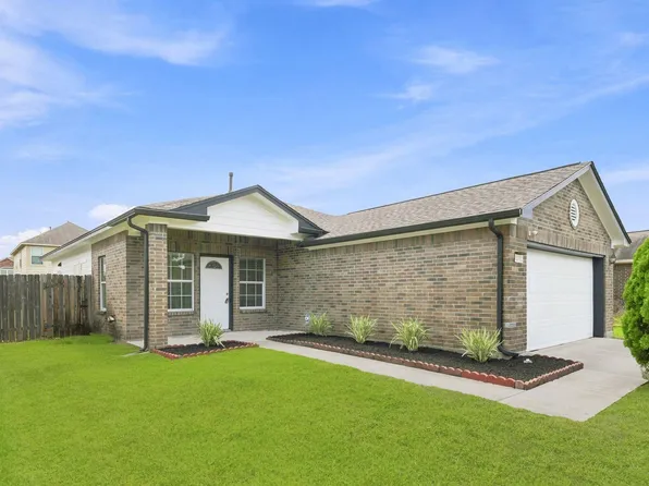 10702 Jordan Heights Dr, Houston, TX 77016