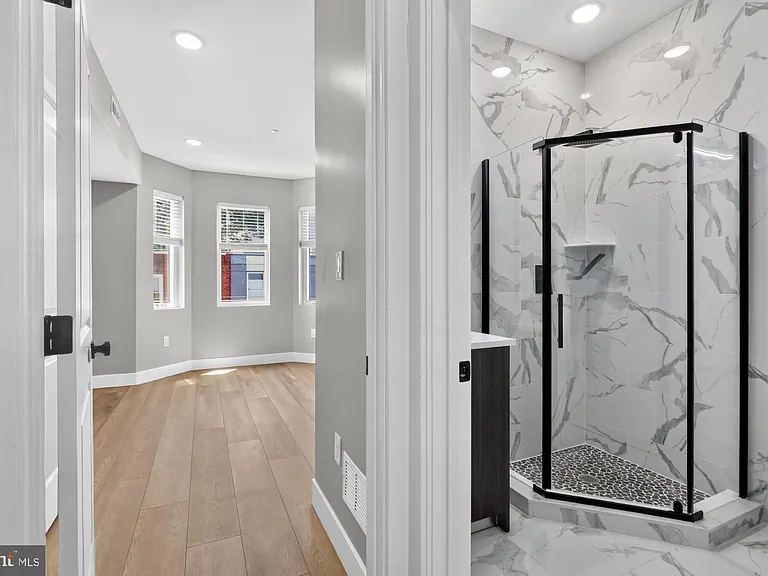 1843 E Hazzard St #2 — Photo 16