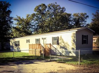 13 Hickory Ln, Williamsburg, VA 23188