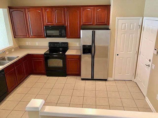 953 Rock Harbor Ave — Photo 8
