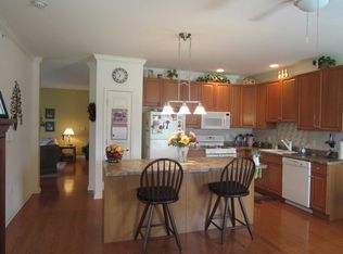 5012 Brookfield Glen Dr, Belvidere, NJ 07823
