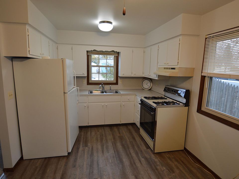 1st image of 2024 Collingwood Ave SW