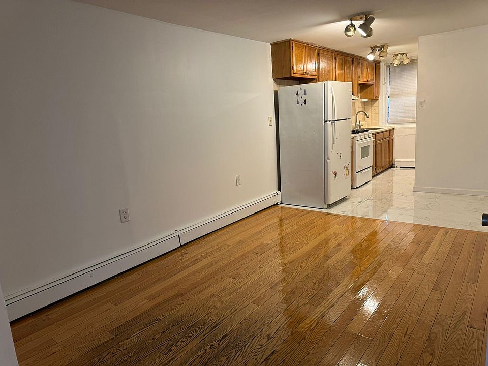 1st image of 1847 Haring St Floor 1