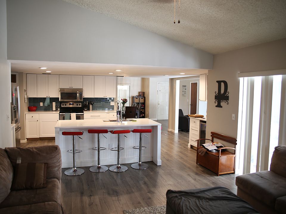 1st image of 2431 Arborwood Dr