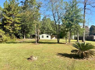 122 Magnolia Ln, Buna, TX 77612
