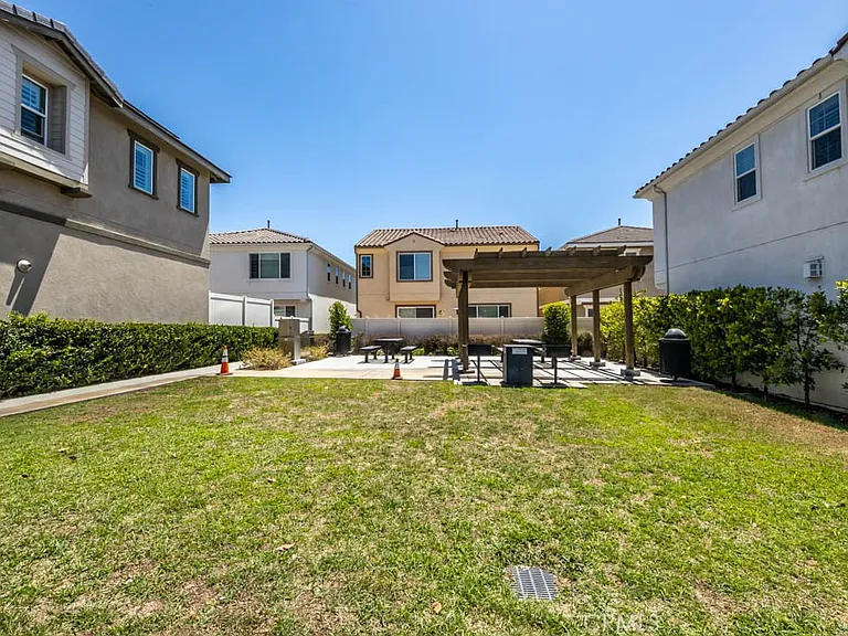 5041 Menton Ln — Photo 55